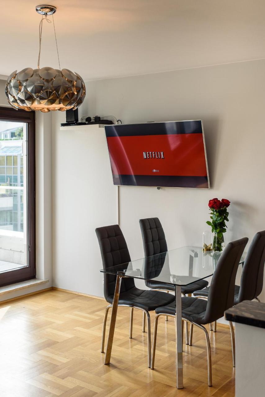 Apartments Grzybowska By City Quality Varsovie Chambre photo