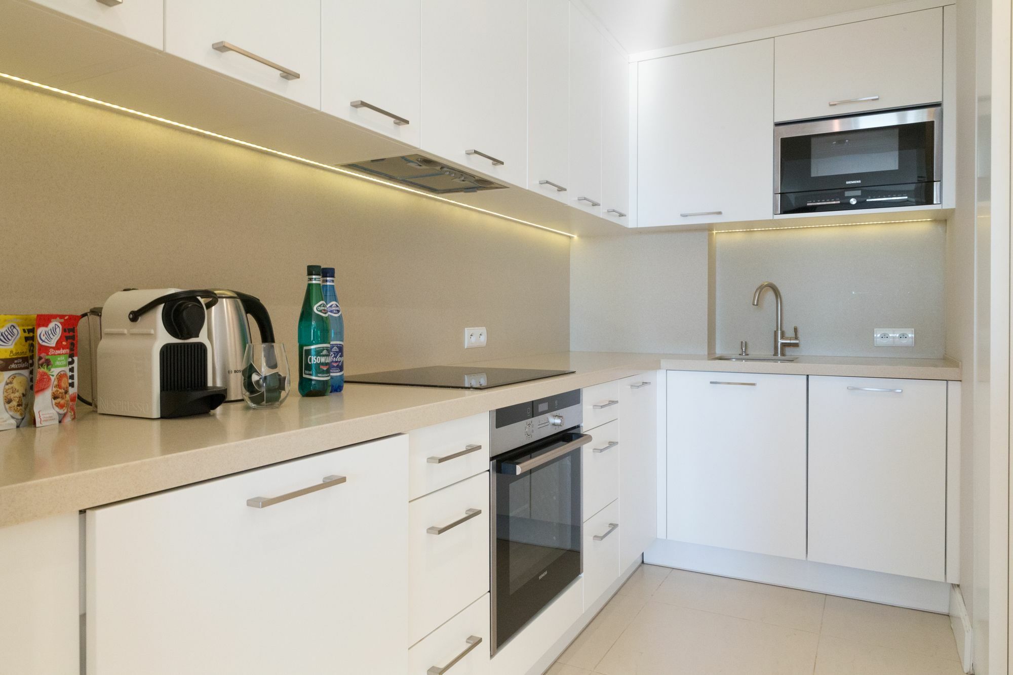 Apartments Grzybowska By City Quality Varsovie Extérieur photo