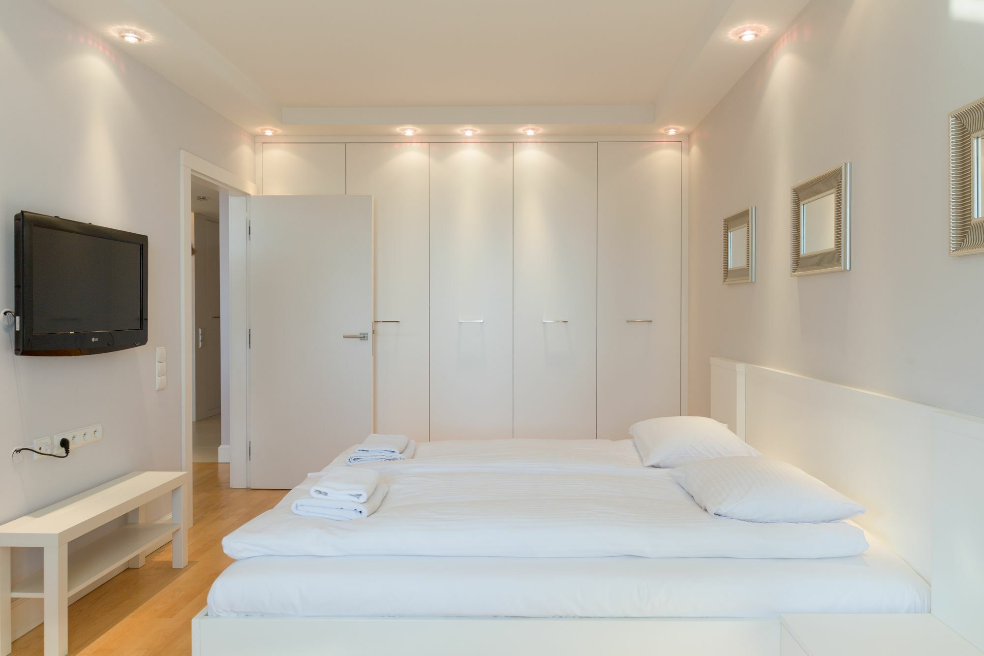 Apartments Grzybowska By City Quality Varsovie Extérieur photo