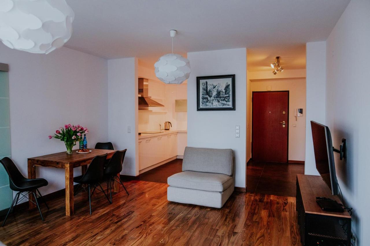 Apartments Grzybowska By City Quality Varsovie Extérieur photo